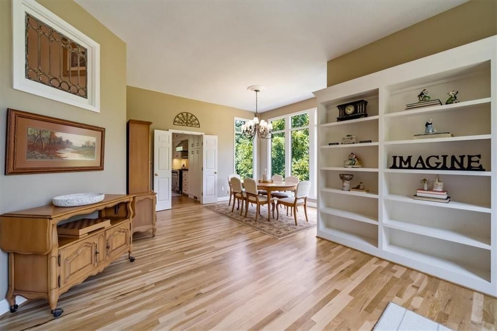 708 S 102 Street — photo 15