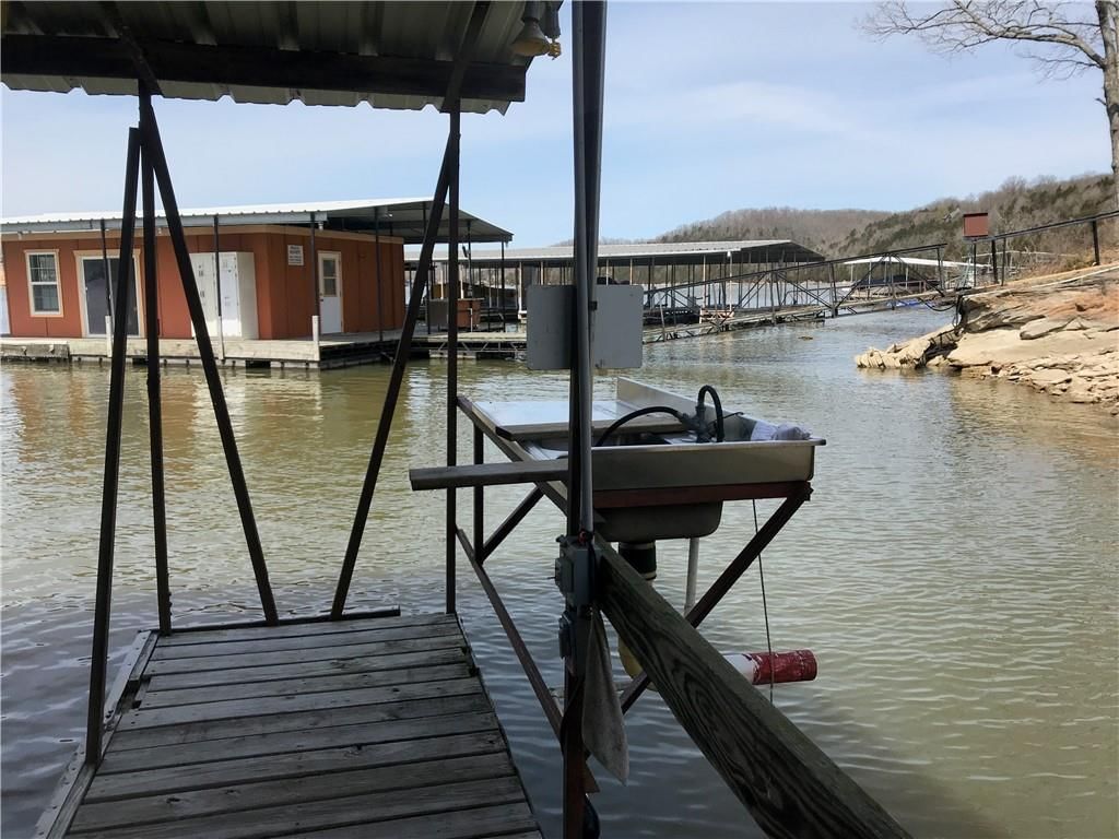 76 Wilson Resort Drive — photo 10