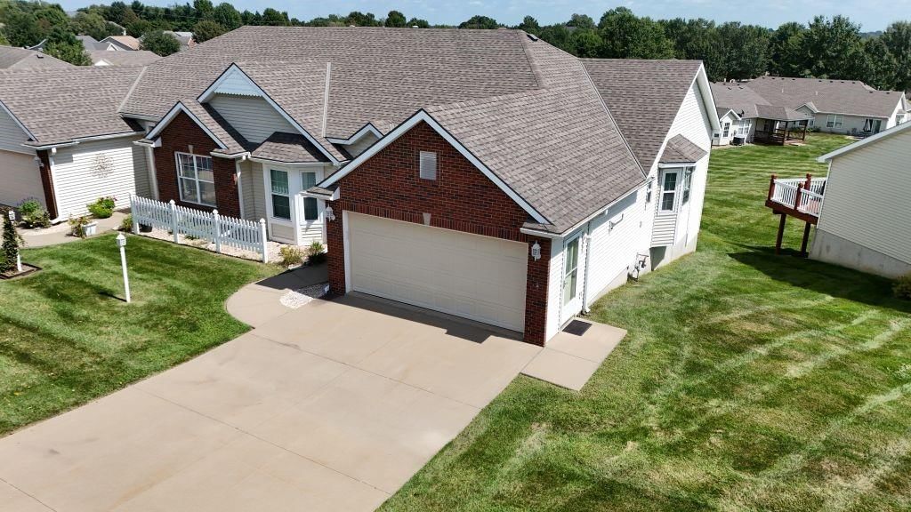 2901 Eastbrook Court — photo 36