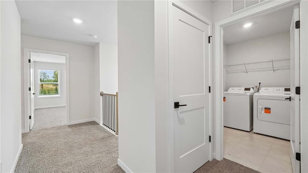 Photo 22 of 44 - 20757 W 188th Terrace, Spring Hill, KS 66083