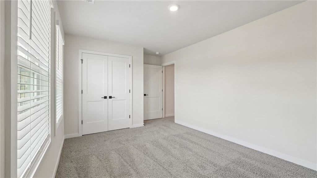 Photo 24 of 44 - 20757 W 188th Terrace, Spring Hill, KS 66083