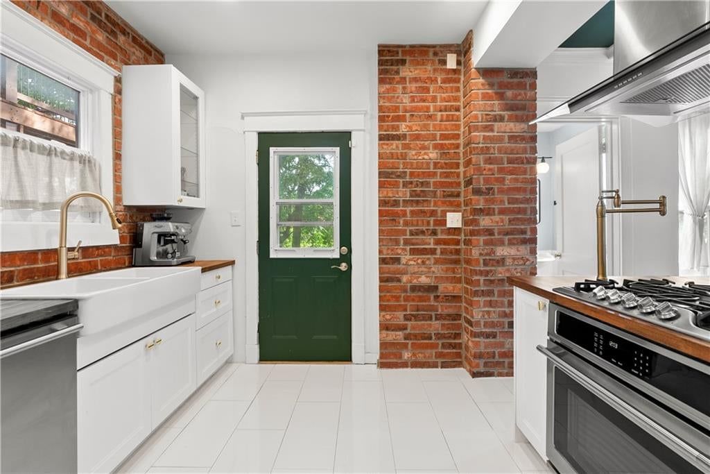 4235 Harrison Street — photo 17