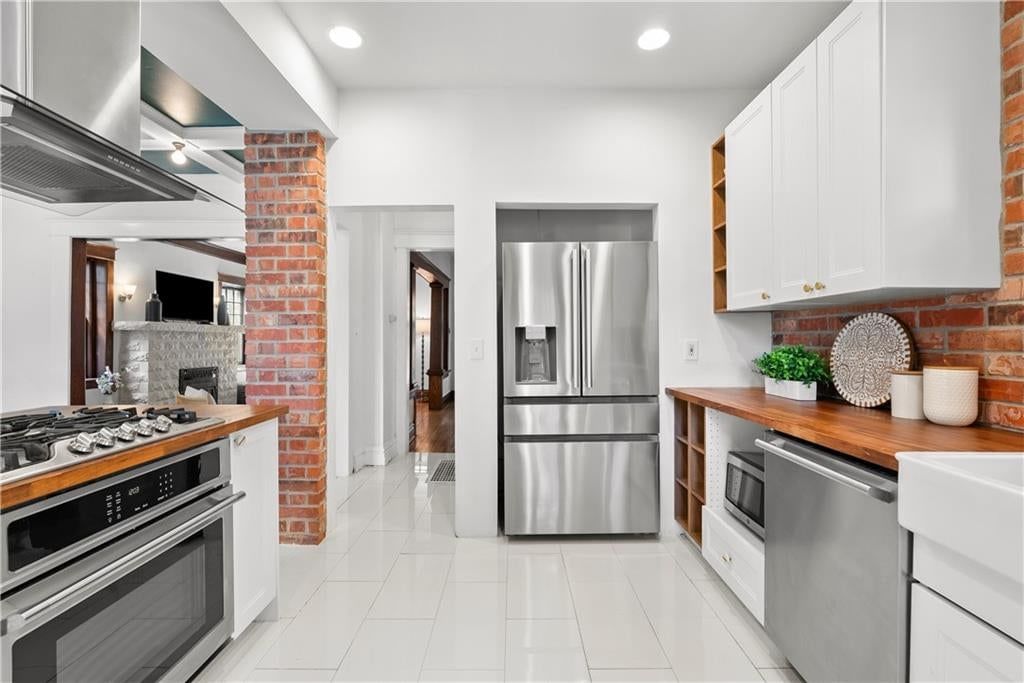 4235 Harrison Street — photo 18
