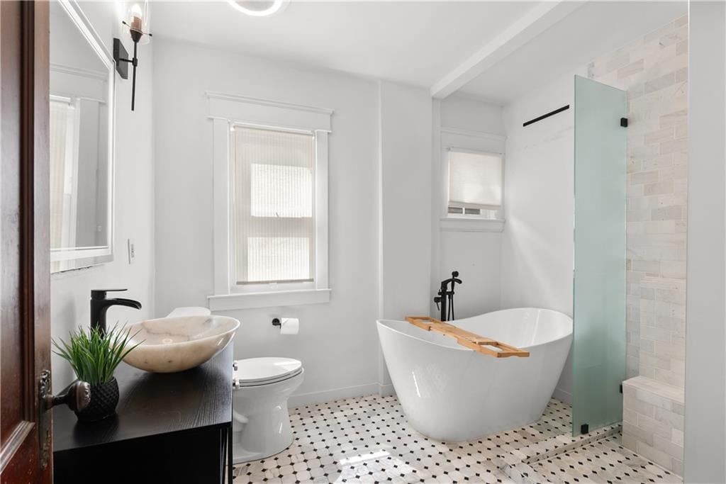 4235 Harrison Street — photo 26