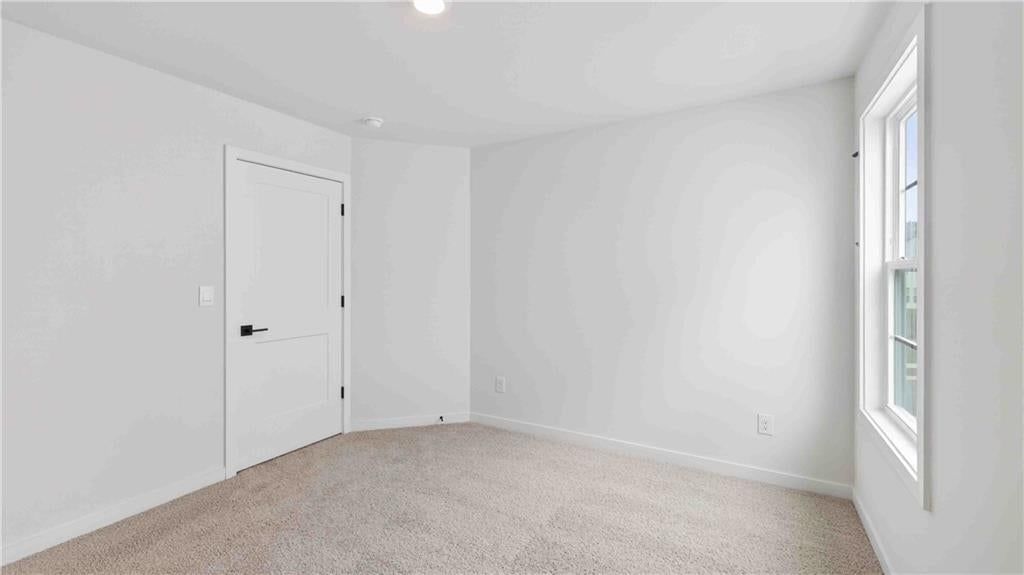 Photo 26 of 40 - 20752 W 188th Street, Spring Hill, KS 66083