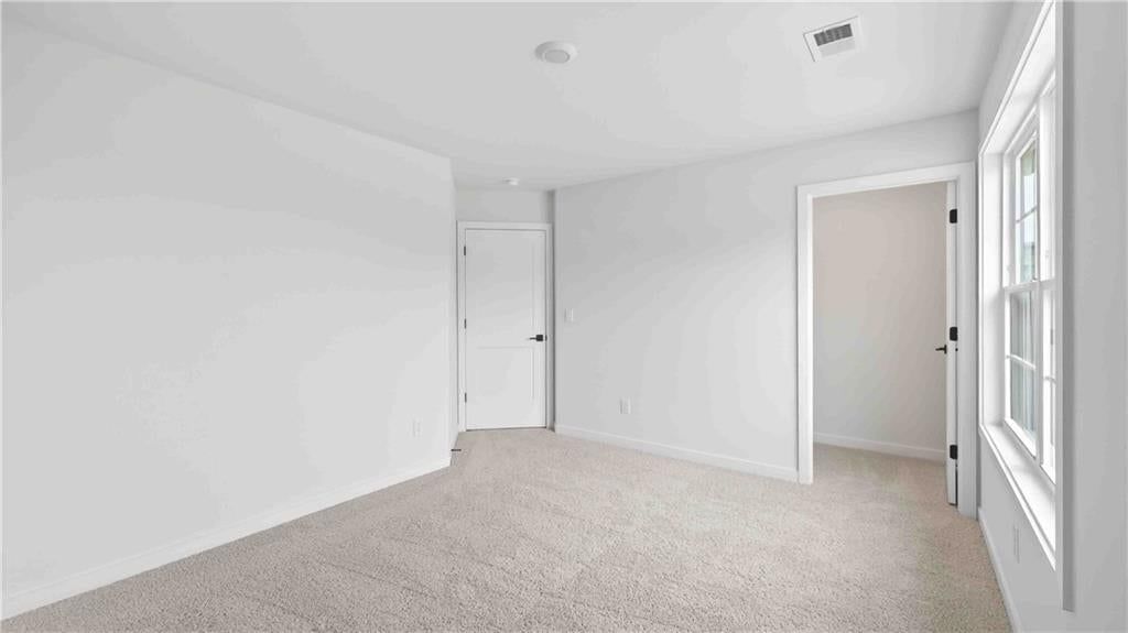 Photo 28 of 40 - 20752 W 188th Street, Spring Hill, KS 66083