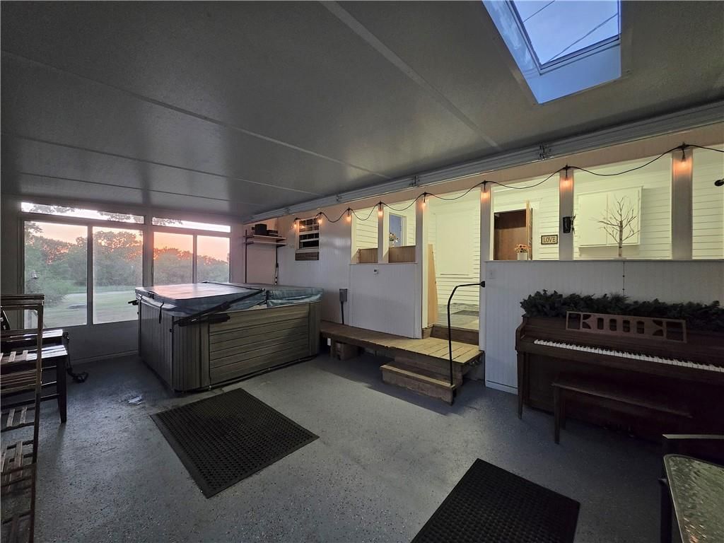 435 S Westgate Road — photo 20