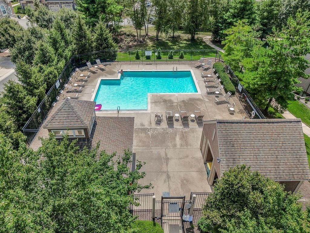 7854 W 157th Terrace — photo 33