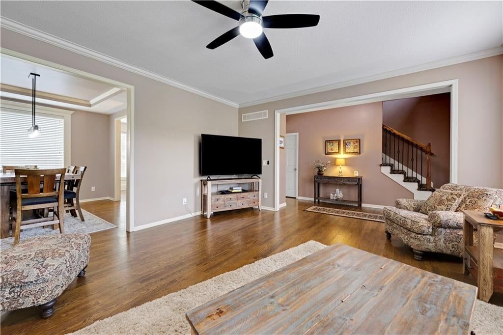 12636 S Belford Street — photo 10