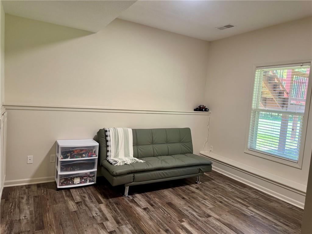 112 S Westglen Drive — photo 23
