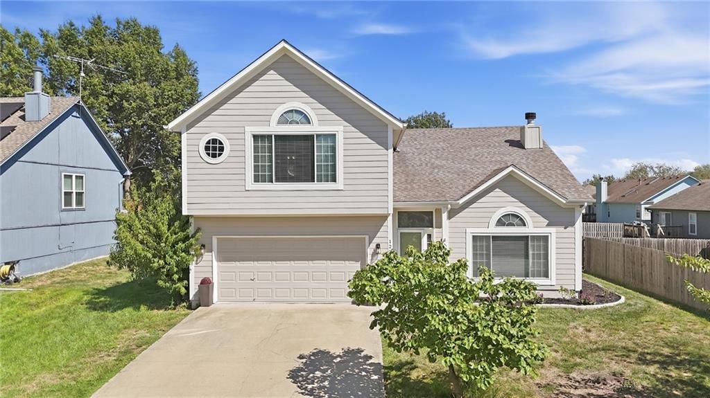 1221 SE Meridian Drive — photo 1