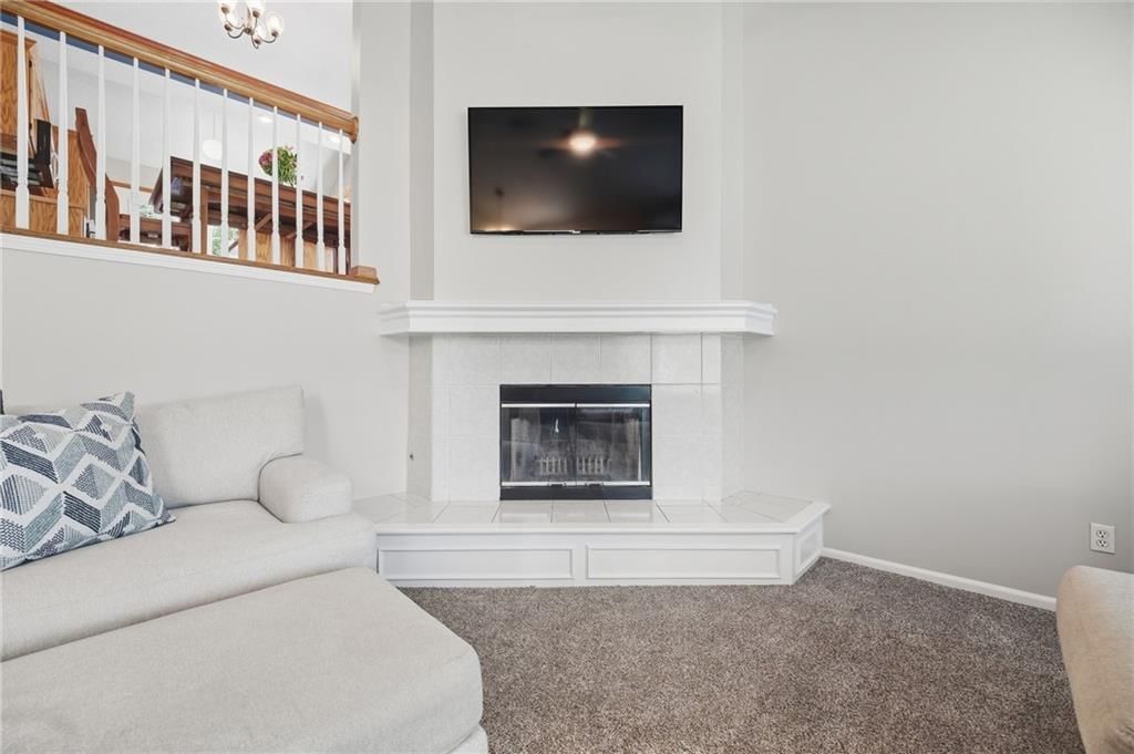 1221 SE Meridian Drive — photo 4