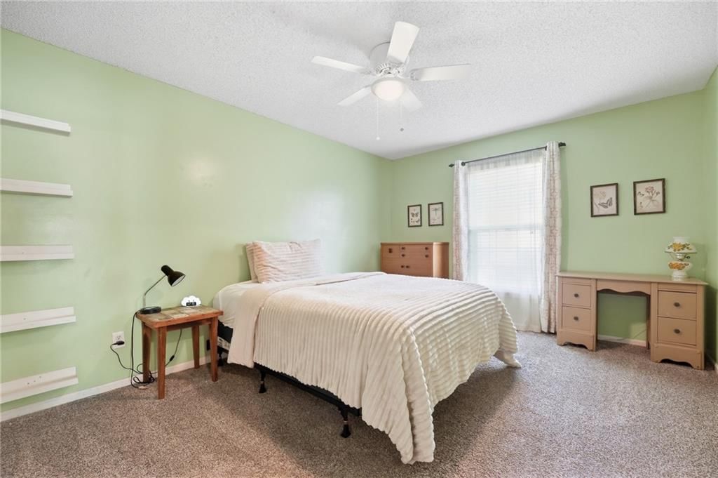 1221 SE Meridian Drive — photo 25