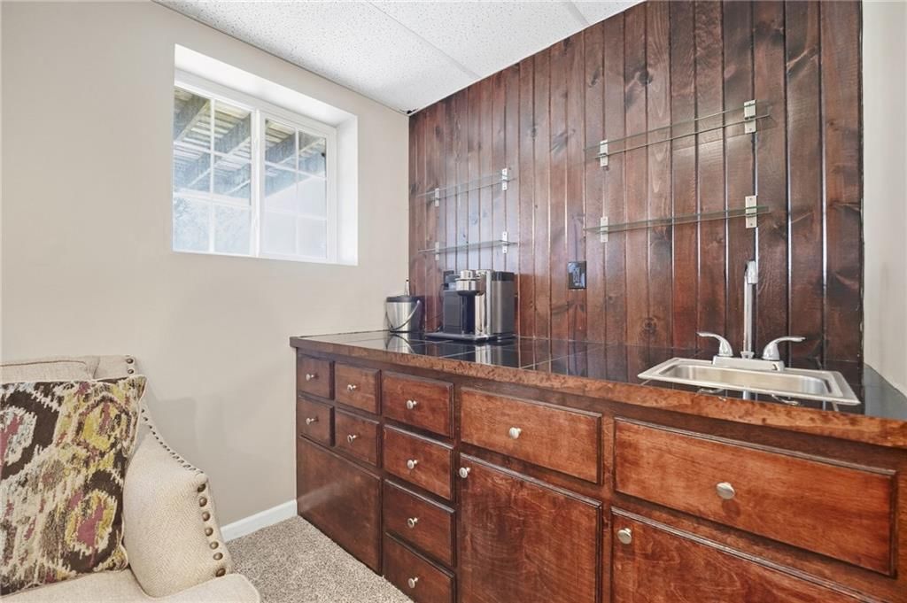 1221 SE Meridian Drive — photo 31