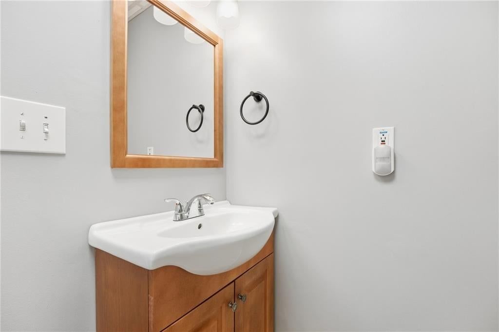 1221 SE Meridian Drive — photo 34