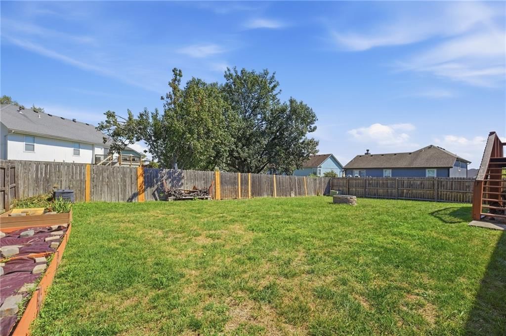 1221 SE Meridian Drive — photo 39