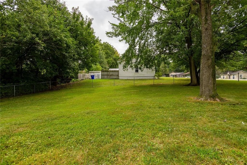 Photo 23 of 31 - 1405 NE 72 Street, Gladstone, MO 64118