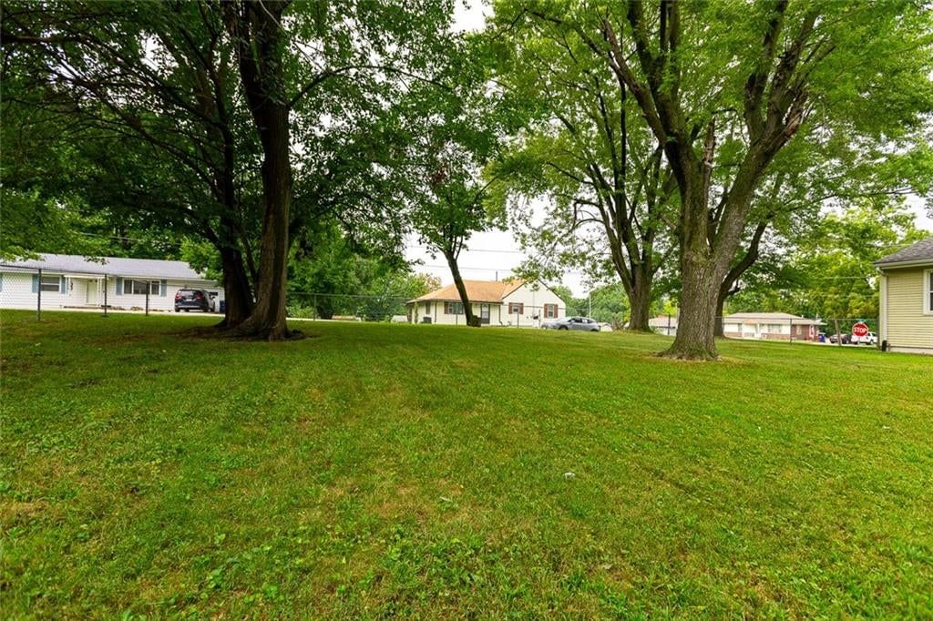 Photo 24 of 31 - 1405 NE 72 Street, Gladstone, MO 64118