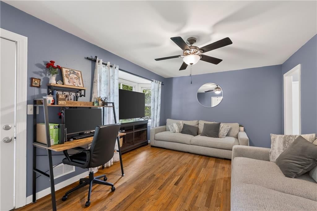10200 Bellaire Avenue — photo 10