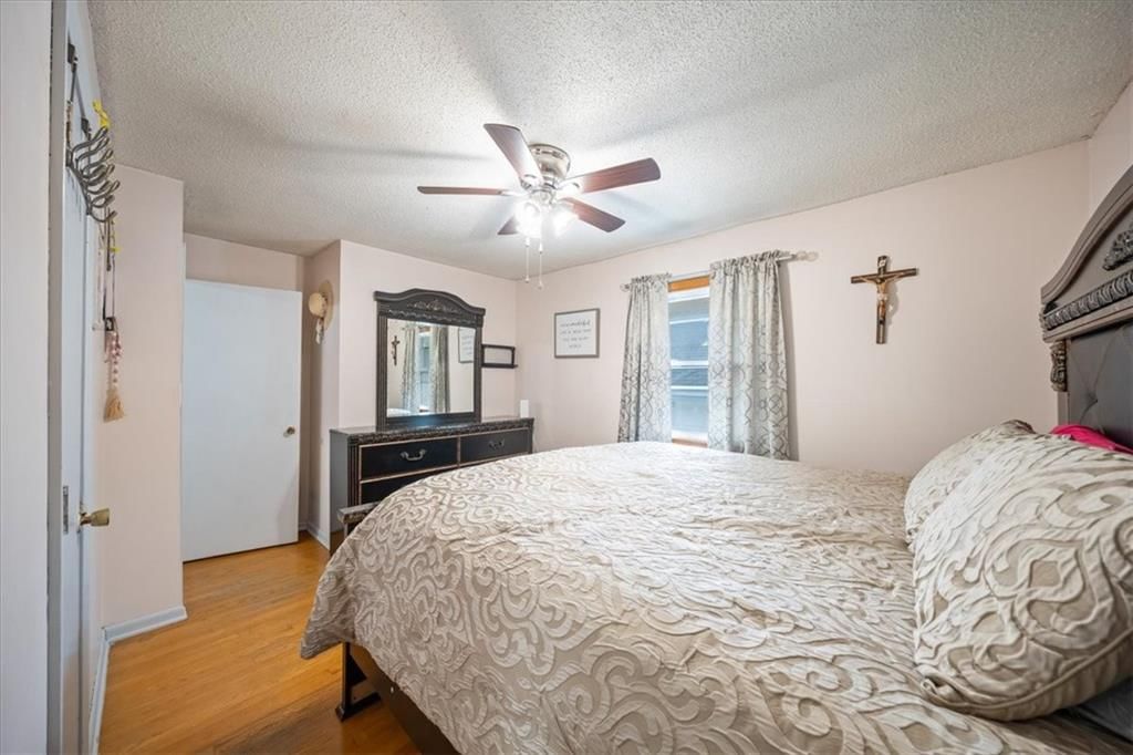 406 Elmwood Avenue — photo 16