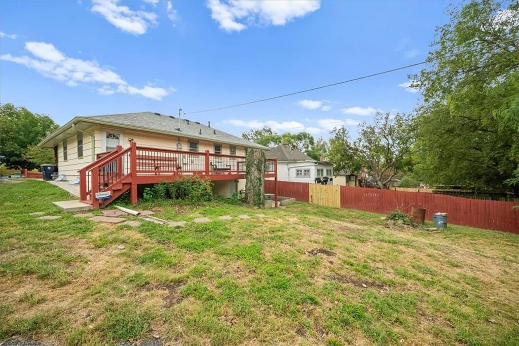 406 Elmwood Avenue — photo 26