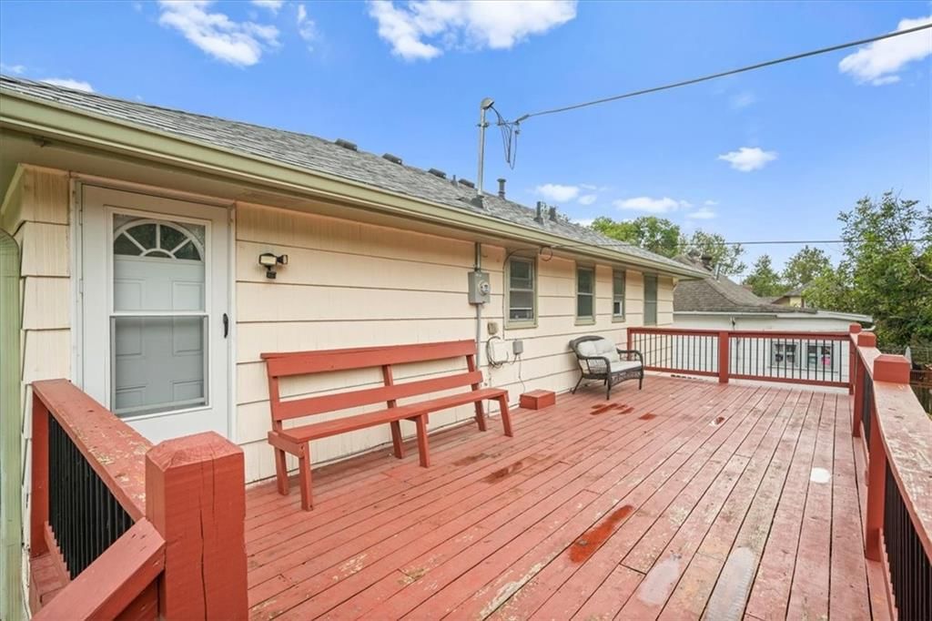 406 Elmwood Avenue — photo 29