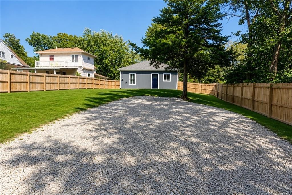 618 N Cedar Street — photo 4