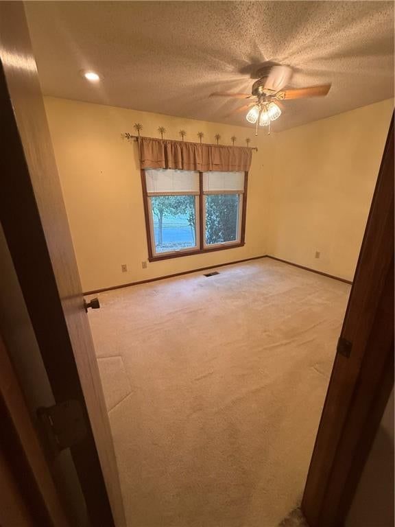4701 NW 67th Terrace — photo 50