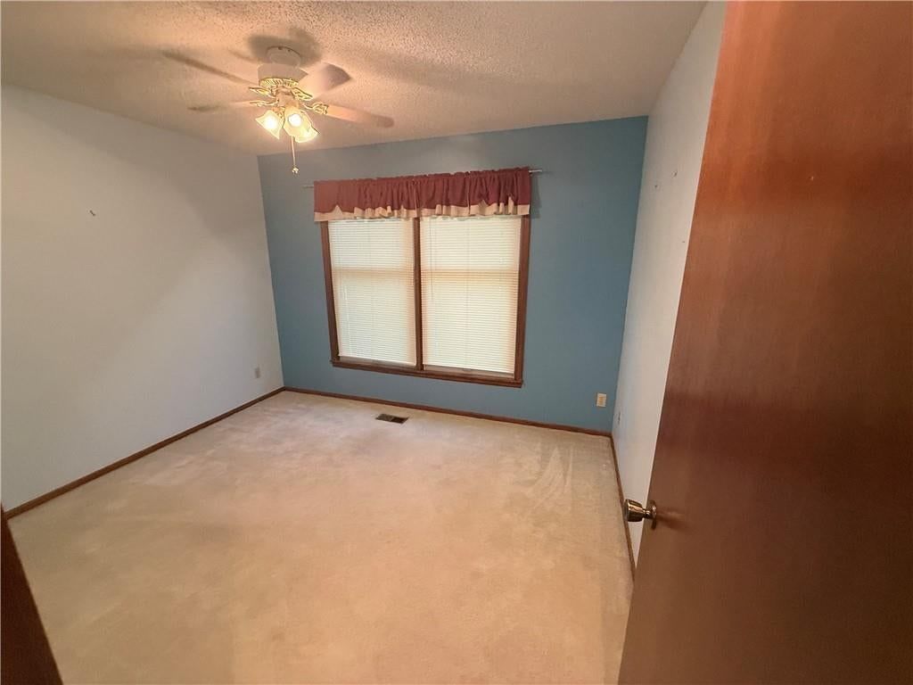 4701 NW 67th Terrace — photo 58