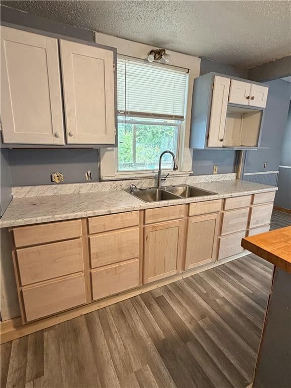 301 N High Street — photo 7