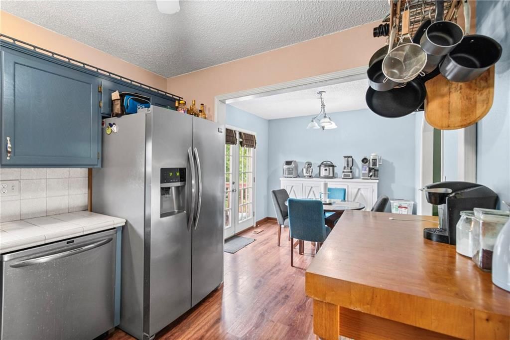 2912 S 42nd Street — photo 9