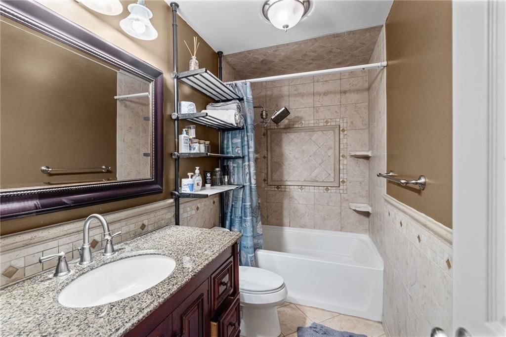 2912 S 42nd Street — photo 13