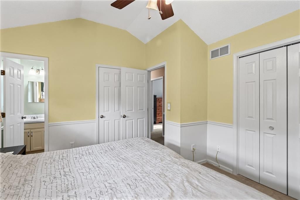 2912 S 42nd Street — photo 18