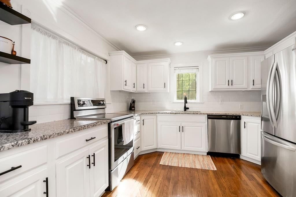 8500 W 78th Street — photo 10