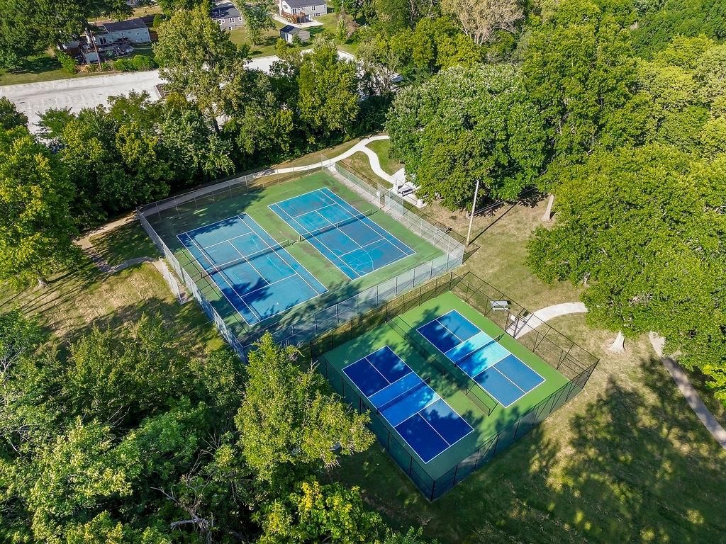 8500 W 78th Street — photo 35
