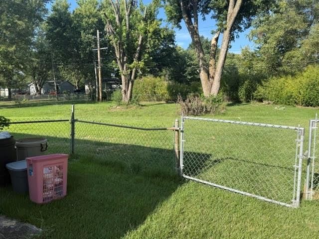 266 S Raum Street — photo 14