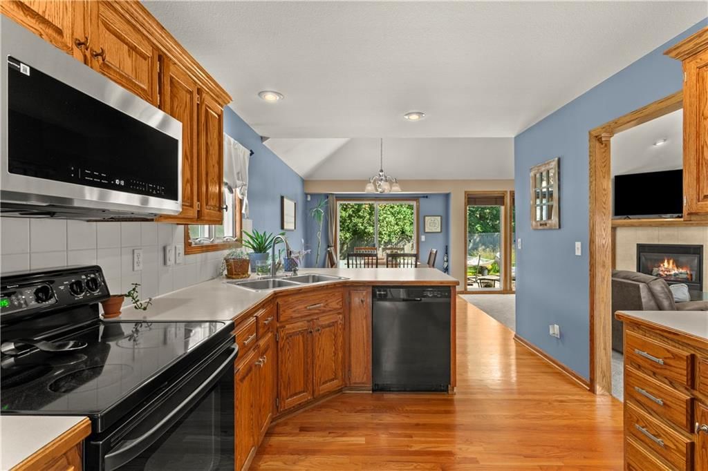 2701 NW Richard Drive — photo 14