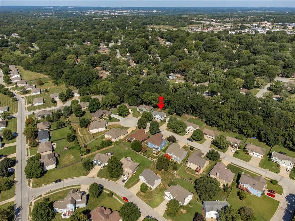 2701 NW Richard Drive — photo 41