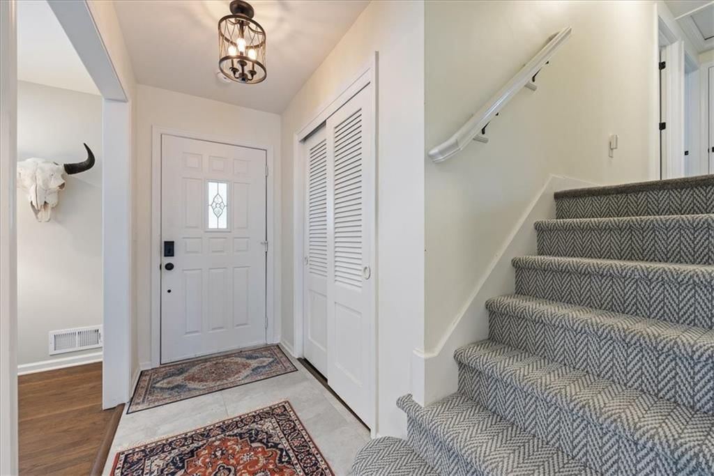 11512 WALNUT Street — photo 3