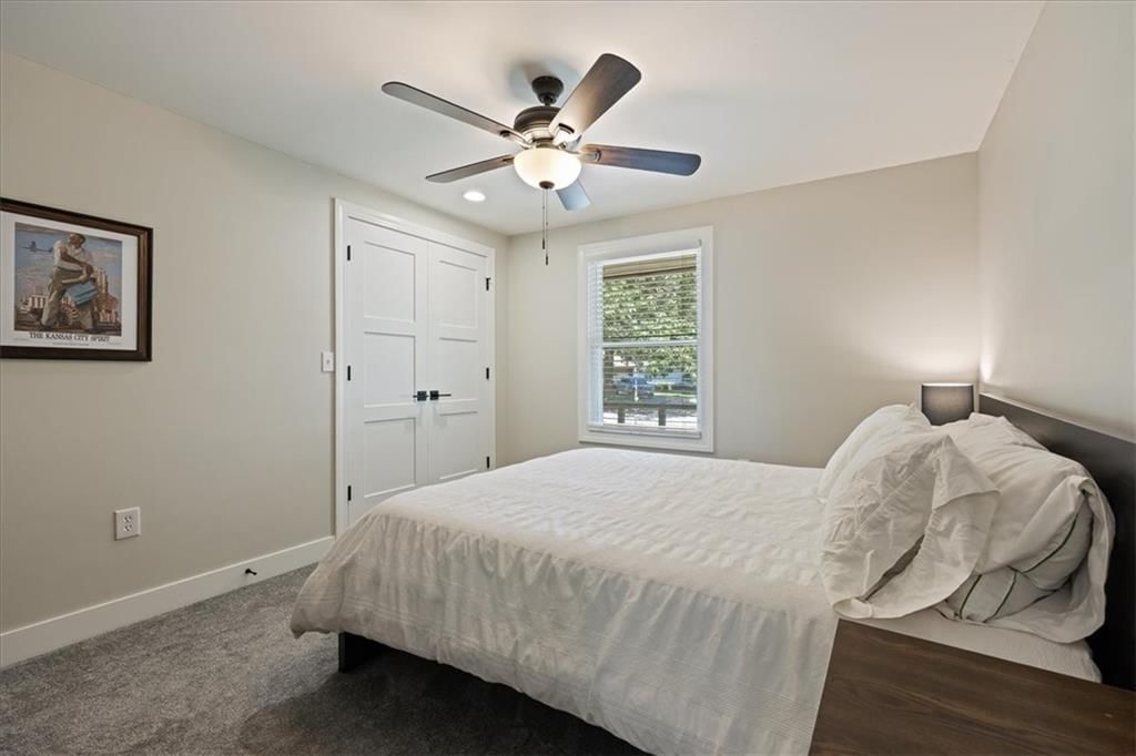 11512 WALNUT Street — photo 17