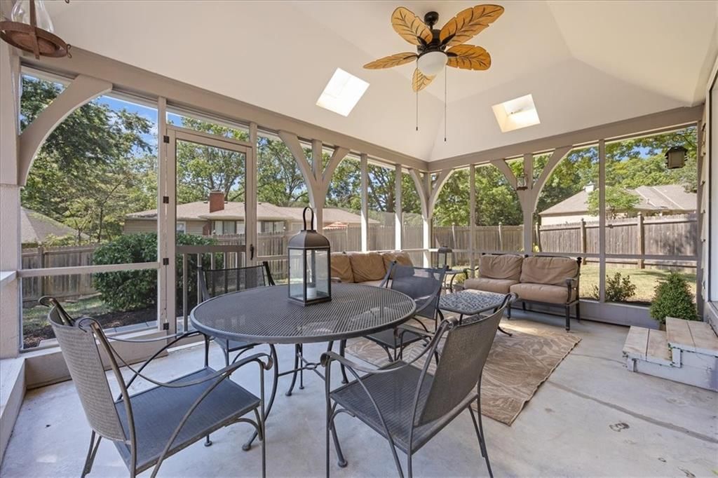 11512 WALNUT Street — photo 23
