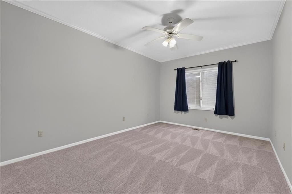 11905 Westgate Circle — photo 32