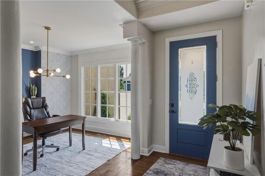 10108 NE 101st Street, Kansas City, MO: listing photo 2