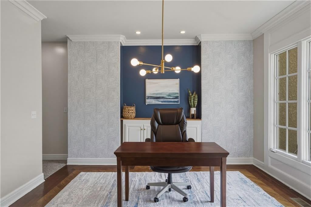 10108 NE 101st Street, Kansas City, MO: listing photo 3