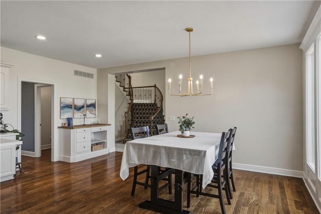 Photo 7 of 50 - 10108 NE 101st Street, Kansas City, MO 64157
