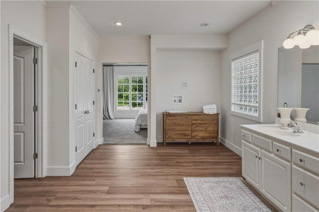 Photo 17 of 50 - 10108 NE 101st Street, Kansas City, MO 64157