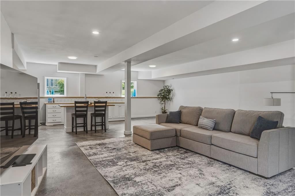 Photo 32 of 50 - 10108 NE 101st Street, Kansas City, MO 64157