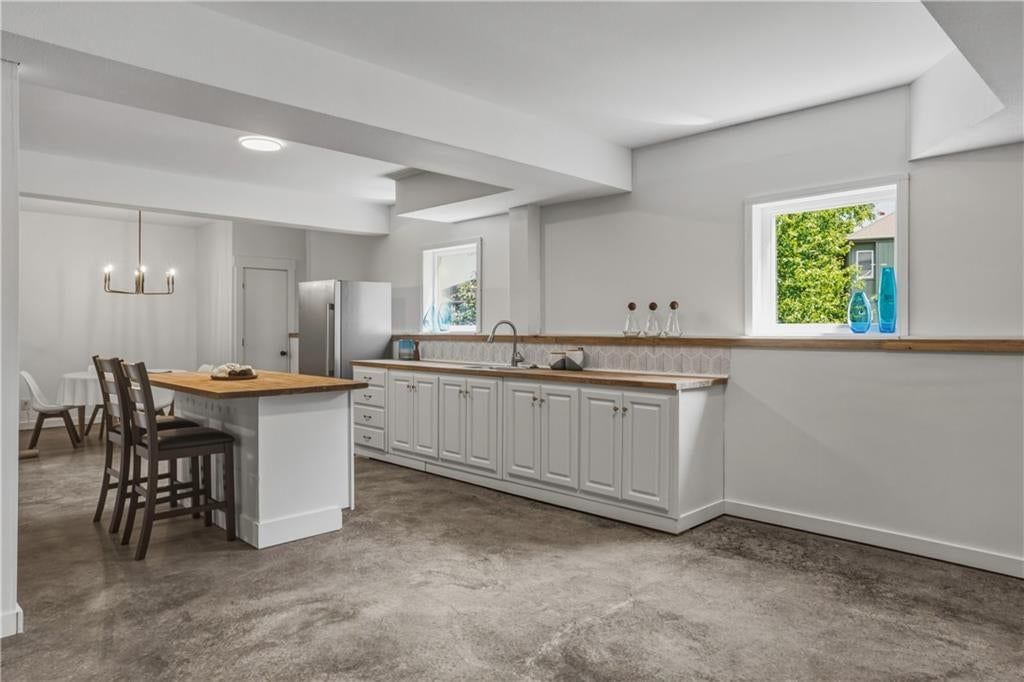 Photo 33 of 50 - 10108 NE 101st Street, Kansas City, MO 64157