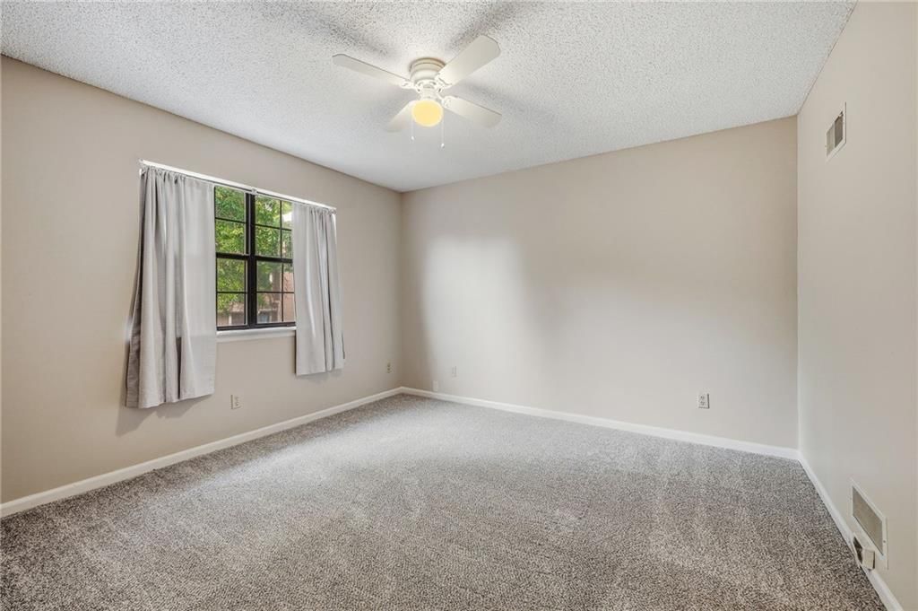 11624 W 113th Street — photo 14