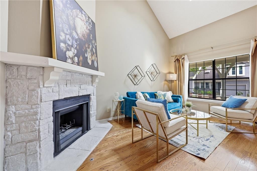 11624 W 113th Street, Overland Park, KS: listing photo 2